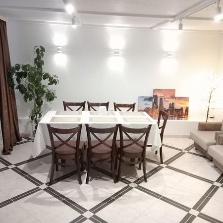 拉泽希纳 Pid Skeleyu酒店 外观 照片